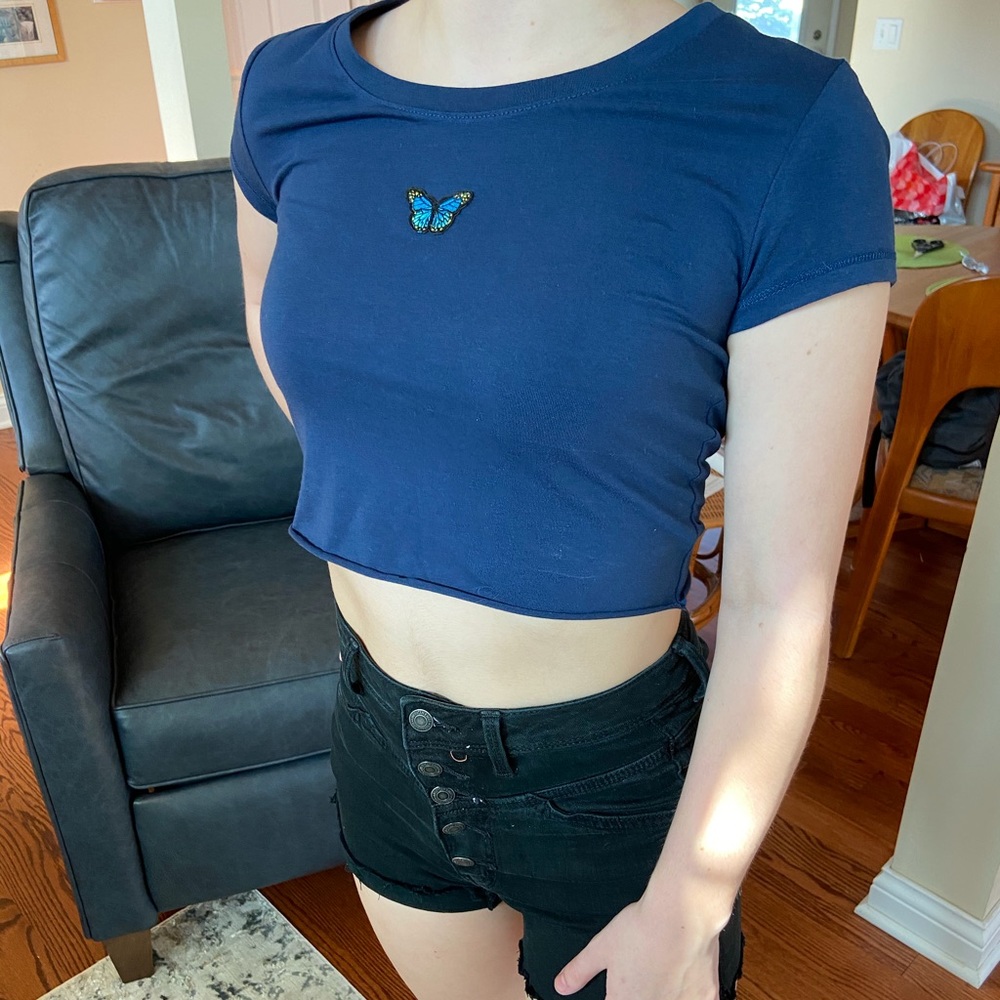 SOLD🦋